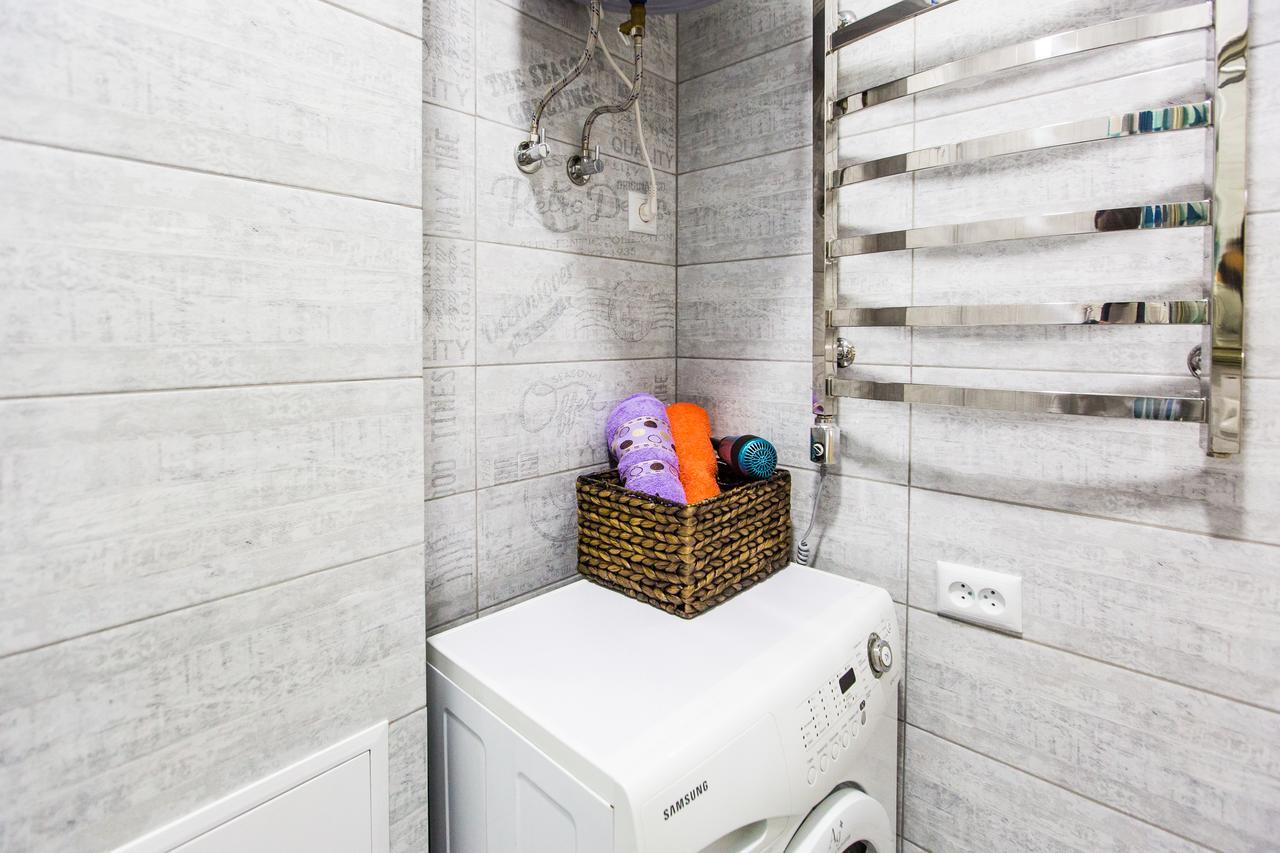 1 Bedroom Apartment Near Elizabeth'S The Cathedral Львов Экстерьер фото
